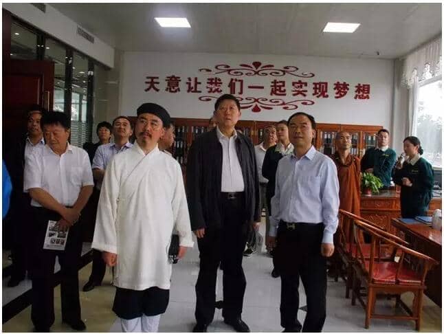 山东省政协常委、民宗委主任孙传宏莅临天意考察参观